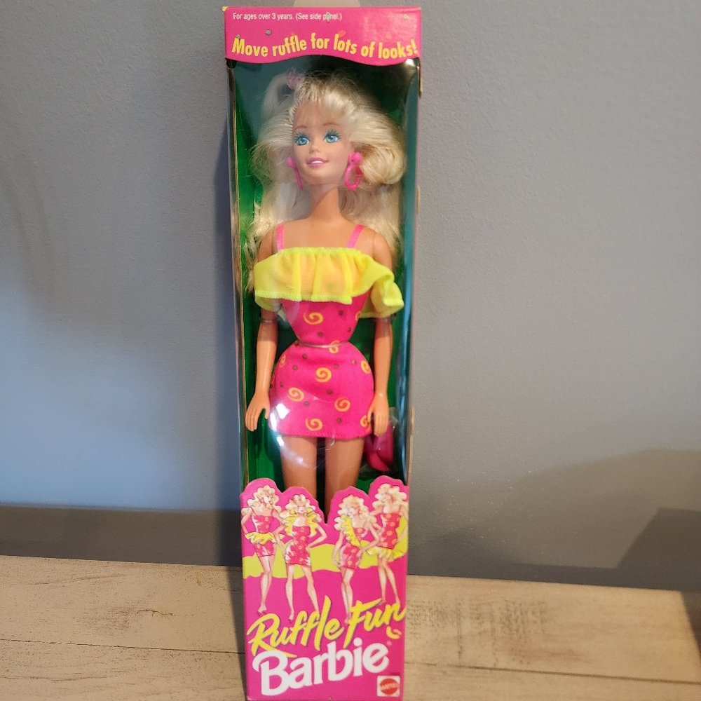 Vintage 1994 Ruffle Fun Barbie NIB